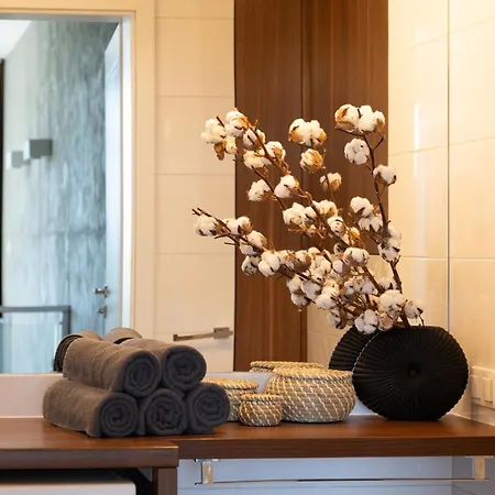 Prestige - 86m2, Two-level Loft, Parking - By Rentujemy Appartement Varsovie