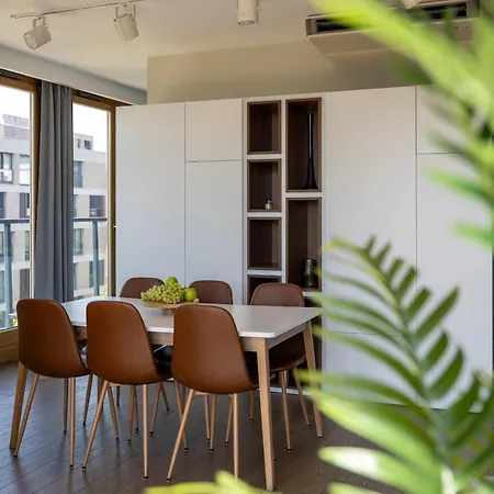 아파트 Prestige - 86m2, Two-level Loft, Parking - By Rentujemy