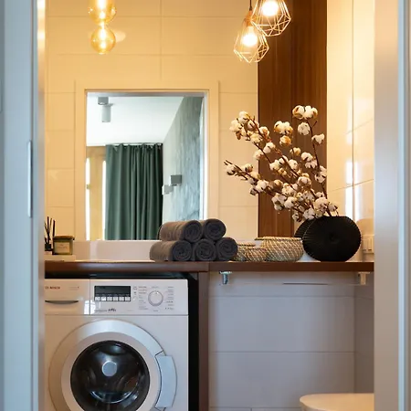 Prestige - 86m2, Two-level Loft, Parking - By Rentujemy شقة وارسو