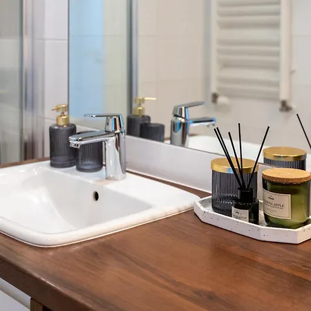 Διαμέρισμα Prestige - 86m2, Two-level Loft, Parking - By Rentujemy